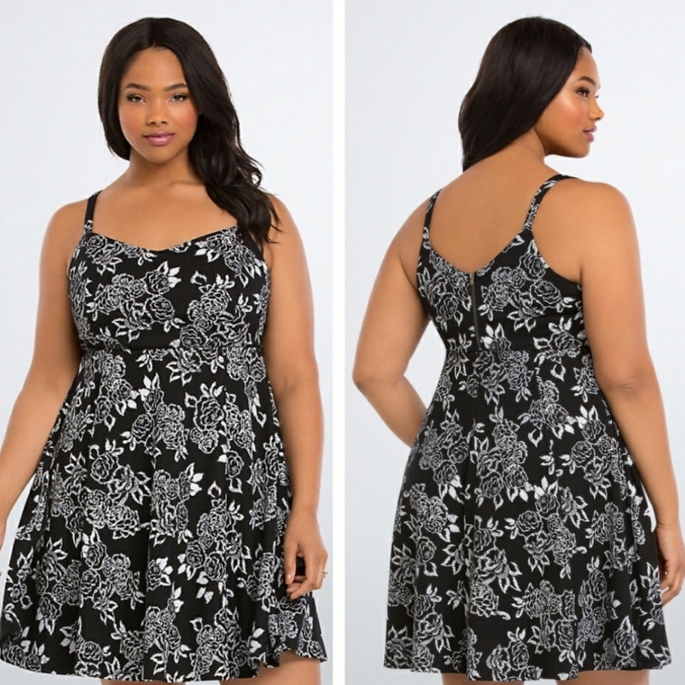 Torrid Dress Black White Floral Sleeveless Size 6